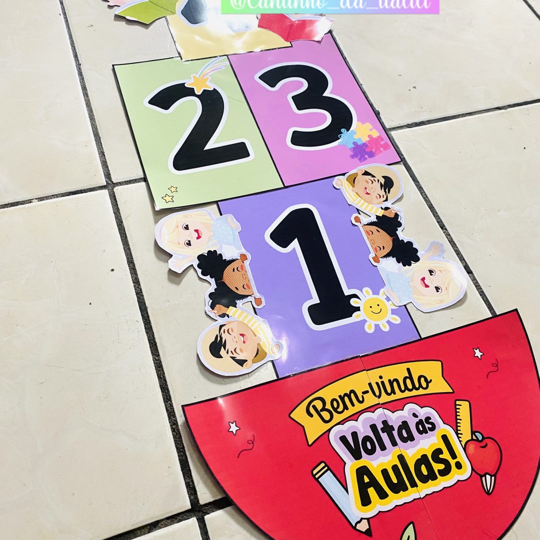 🌟 Amarelinha Volta às Aulas! 🎉